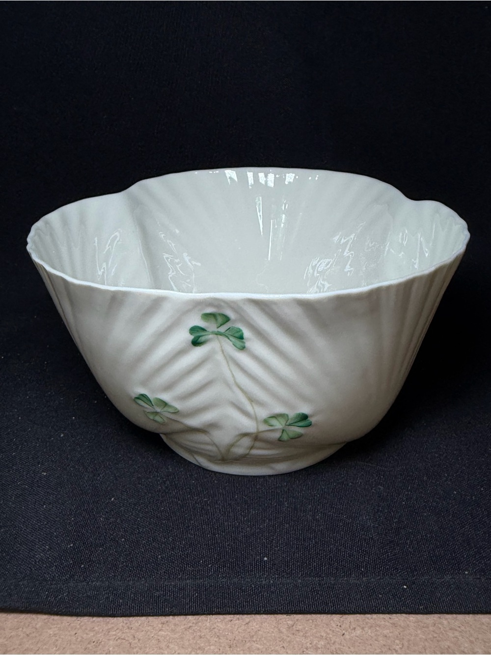 Belleek Irish Porcelain Shamrock  Open Sugar Bowl 5-in Diameter, 13th Mark